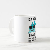 Vati-Haifisch-Tasse, Doo Doo Doo lustige Kaffeetasse (Vorderseite Links)