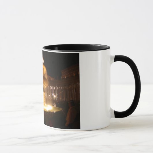 Vatikan-Brunnen, Bernini Tasse (Rechts)