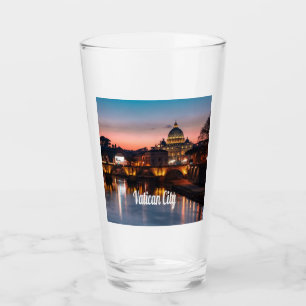 Vatikanstadt am Abend römisch-katholische Kirche Glas