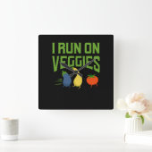 Vegan - Ich laufe auf Veggies Quadratische Wanduhr (Zuhause)