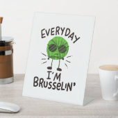 Vegane Brüssel-Sprossen Sockelschild (In SItu)