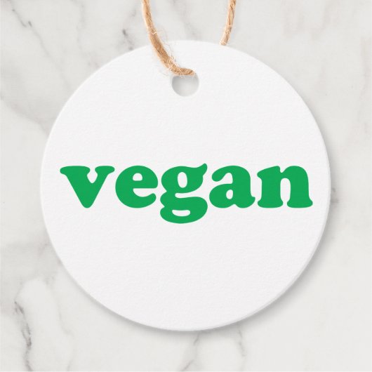 "vegane" grüne Buchstaben, weiß oder braun Geschenkanhänger (Vorderseite)