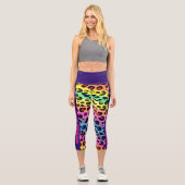 Veganer, lebendiger Regenbogendruck Capri Leggings (Vorderseite)