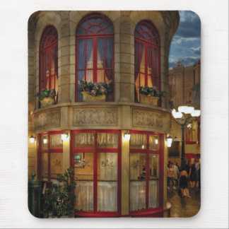 Vegas - Paris - Le Cafe Mousepad