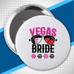 Vegas Wedding - Flansch - Vegas Bachelorette Party Button<br><div class="desc">Planning in Vegas Bachelorette Party oder Getting Married in Vegas? This Vegas Bride Design is perfect for a wedding reception or honeymoon in Vegas! Turn heads on the Las Vegas strip, do some gambling at the casino, or day drinking poolside at in Vegas club! Feys "Vegas Bride" & aviator sungasse...</div>