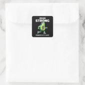 Veggie Strong, Powered by Pflanze Quadratischer Aufkleber (Tasche)