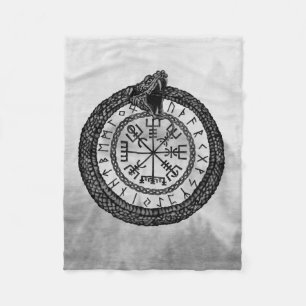 Vegvisir mit Ouroboros und Runen - Grayscale Fleecedecke