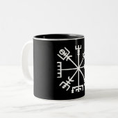 Vegvísir (Viking-Kompass) Zweifarbige Tasse (Vorderseite Links)