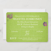 Veilchen auf grünem kundenspezifischem einladung (Rückseite)