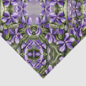 Veilchen in einem Mondglas Seidenpapier (Ausschnitt)