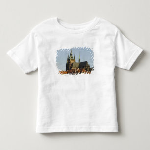 Veitsdom und Prager Burg, einer der Kleinkind T-shirt