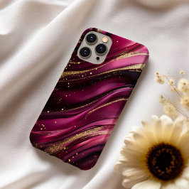 Velours Royale Luxury Magenta Silk Marble Gold iPhone 16 Hülle