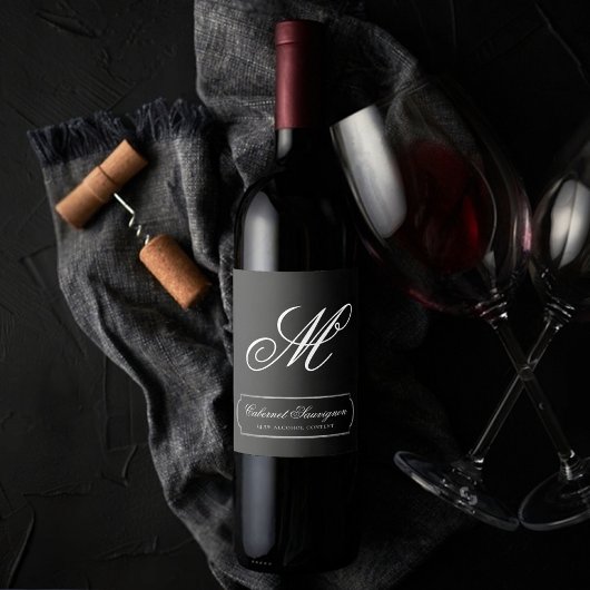 Velvet Onyx Grunge | Vampy Jet Black Custom Script Weinetikett