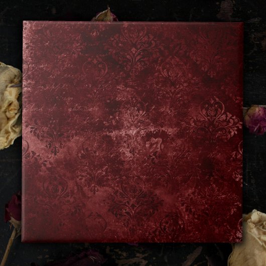 Velvety Henna Damask | Red Distressed Grunge Fliese
