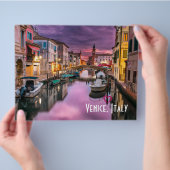 Venedig, Italien - Landschaftlicher Kanal und Vene Flyer (Hand)