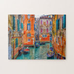 Venedig Venetien Italien landschaftliches Foto Puzzle<br><div class="desc">Genießen Sie Farben aus Italien! Eine wunderschöne Reise-Fotografie von Tom Podmore auf diesem hellen Puzzle aus Venedig wird ein entspannendes und fröhliches Spiel für Ihre Familie,  Paare und Freunde Zeit,  und eine köstliche Dekoration für Ihre Zuhause. Boote in überfluteter historischer Stadt,  verträumte Atmosphäre und einzigartige Farben.</div>