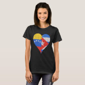 venezolanisches Flaggenherz T-Shirt (Vorne ganz)