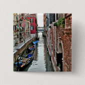 Venice Alleyway Button (Vorderseite)