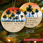 Venice Beach California Retro Sunset Palm 70er<br><div class="desc">Venedig Beach California. Dieses Retro-Design ist ein großartiges Weihnachts- oder Geburtstagsgeschenk für Fans von Venice Beach. Das Retro Sommercamp ist ein perfektes Geschenk für Reisende und Liebhaber von tropischen Reisezielen. - Sie können die Vorlage personalisieren, indem Sie einen Namen Ihrer Stadt oder Position, Jahr hinzufügen und Text hinzufügen, um sie...</div>