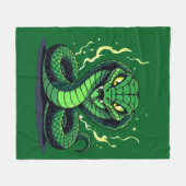 Venomous Snake – Danger and Precision Fleecedecke (Vorderseite (Horizontal))