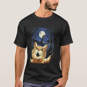 Verängstertes Katzen-Selfie mit Loch-Ness-Monster  T-Shirt