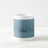 Verankert in Morro Bucht Kaffeetasse (Mittel)