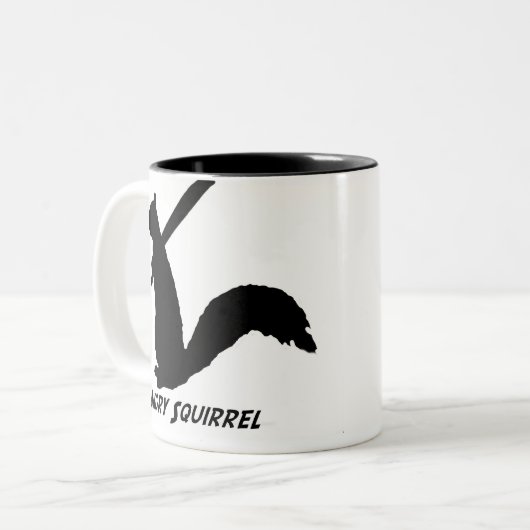 Verärgerte Eichhörnchen-Tasse (Schwarzes) Zweifarbige Tasse (Vorderseite Links)