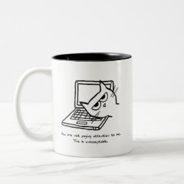 Verärgerte Katze verlangt Aufmerksamkeit - lustige Zweifarbige Tasse