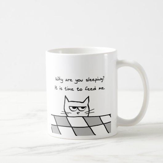 Verärgerte Katze will Sie aus Bett heraus Kaffeetasse (Rechts)