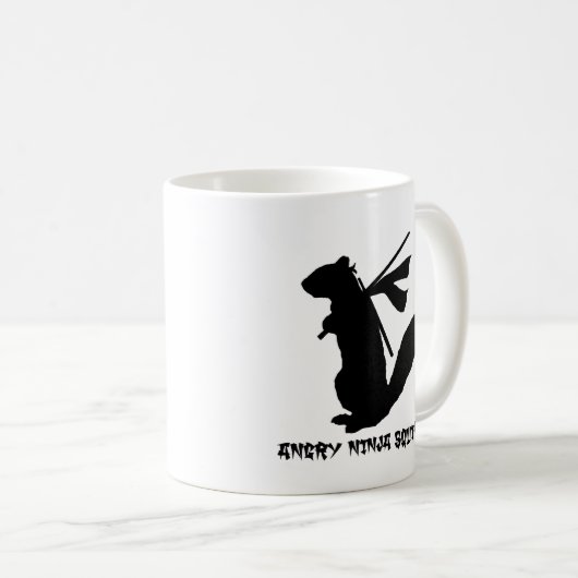 Verärgerte Ninja Eichhörnchen-Sammlung Kaffeetasse (VorderseiteRechts)