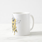 Verärgerte Superbiene Kaffeetasse (VorderseiteRechts)