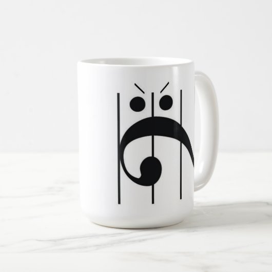 Verärgerter Bassschlüssel eingeschlossen Kaffeetasse (VorderseiteRechts)