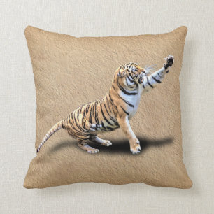 VERÄRGERTER TIGER KISSEN