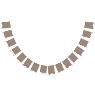 Verbessern Sie Ihren Wohnzimmerstil mit einem Brau Wimpelkette