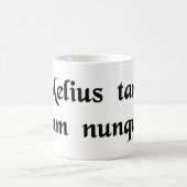 Verbessern Sie spät als nie Kaffeetasse (Mittel)