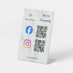 Verbinde dich mit uns Instagram Facebook Social Me Sockelschild