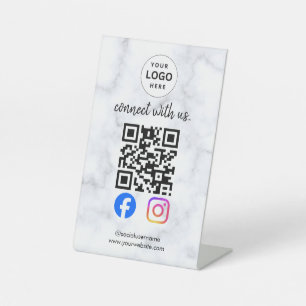 Verbinde dich mit uns Instagram Facebook Social Me Sockelschild