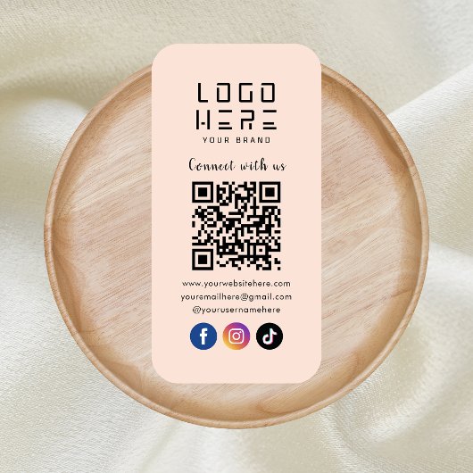 Verbinden Sie mit dem QR Code Soft Peach in den so Visitenkarte
