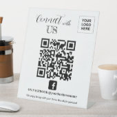 Verbinden Sie mit Facebook QR-Code Sockelschild (In Situ)