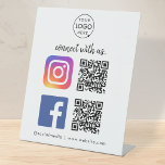 Verbinden Sie mit uns Instagram Facebook Social Me Sockelschild<br><div class="desc">Eine einfache, fett angepasste, weiße Business-Scan, um mit uns auf Instagram und Facebook QR-Code-Podestal-Zeichen in einem modernen minimalistischen Stil zu verbinden. Die vielseitige Vorlage kann leicht mit Ihrem Firmenlogo, Grafik oder Foto, 2 QR Codes, benutzerdefinierten Text und Social Media Icons (Facebook & Instagram) aktualisiert werden. Die Icons lassen sich einfach...</div>