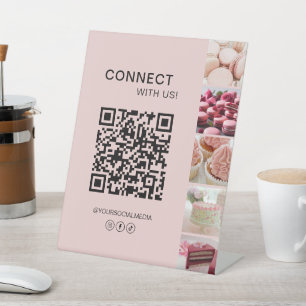 Verbinden Sie mit uns Social Media QR Code Rosa Sockelschild