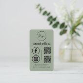 Verbinden Sie sich mit uns - Hellgrüner QR-Code Visitenkarte (Stehend Vorderseite)