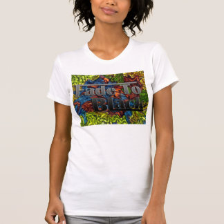 Verblassen Sie, um - grünen Hintergrund zu T-Shirt