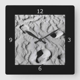 Verblassende Abdrücke und Erinnerungen Quadratische Wanduhr