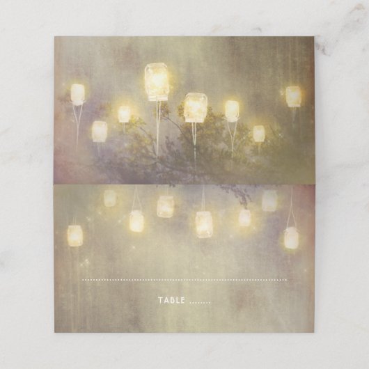 verblasste Mason Jar Lights Rustikale Hochzeit Platzkarte (Außenseite Aufgefaltet)