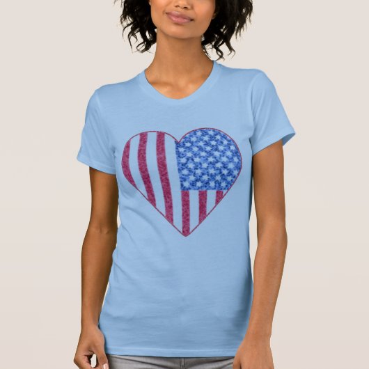 Verblaßter Flagge-Herz-T-Shirt Entwurf T-Shirt (Vorderseite)