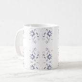 Verblasstes Blau-Weiß-Blumenmuster Kaffeetasse (Vorderseite Links)