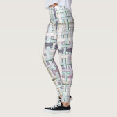 Verblasstes, farbiges 'Schachbrett' in Stoff oder Leggings (Links)