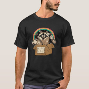 Verbotene Katzen in Box-Raccoon-Skunks Possum adop T-Shirt