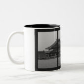 Verbotene städtische Tasse (Links)